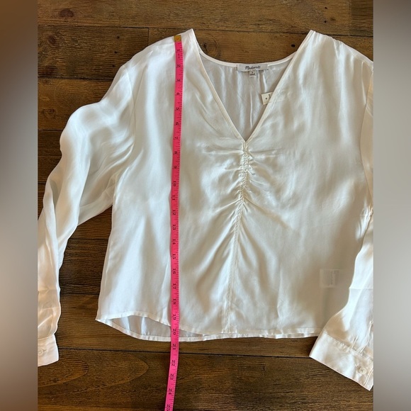 MADEWELL White blouse Brushed Ruched-Front Top Minimalist Lightweight Layering - Picture 4 of 10